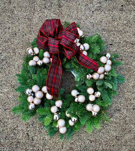 11/25 Monday @ 6:00PM- Wreath Class @ CCN