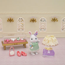 Load image into Gallery viewer, Calico Critters - Jewels &amp; Gems Collection Fashion Play Set